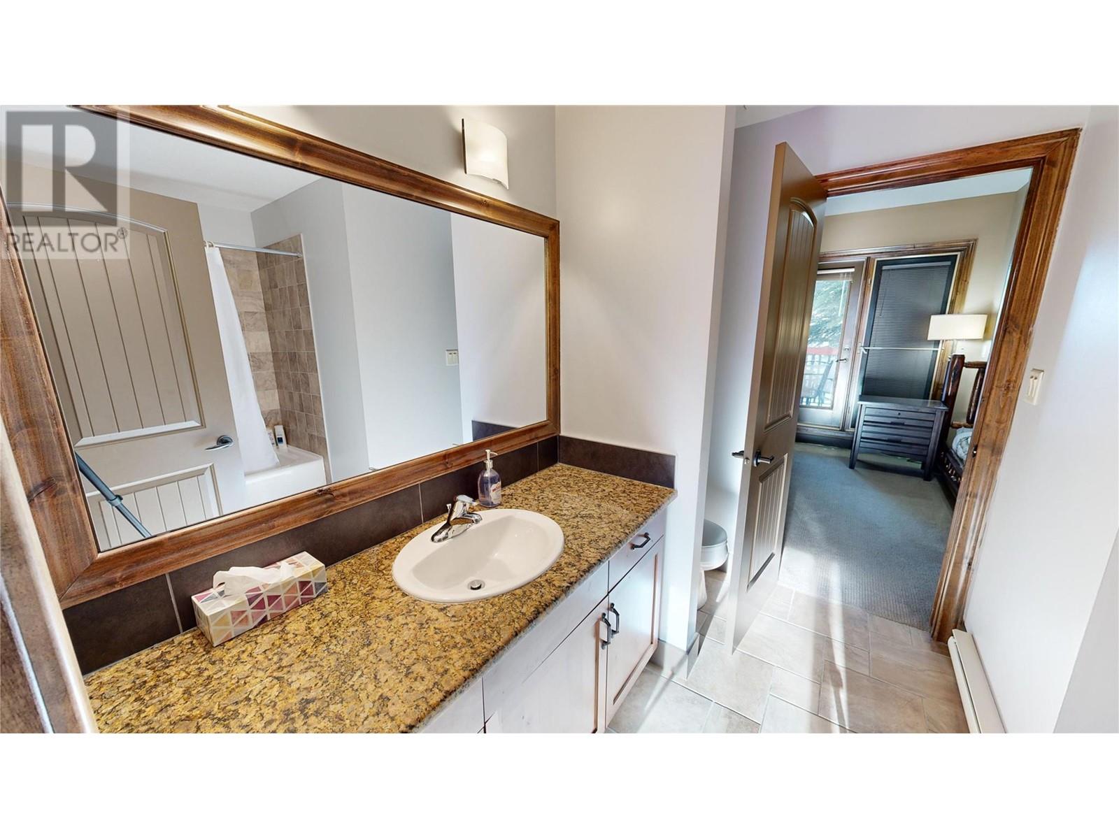 7495 Columbia Avenue Unit# 1101, Radium Hot Springs, British Columbia  V0A 1M0 - Photo 19 - 10346242