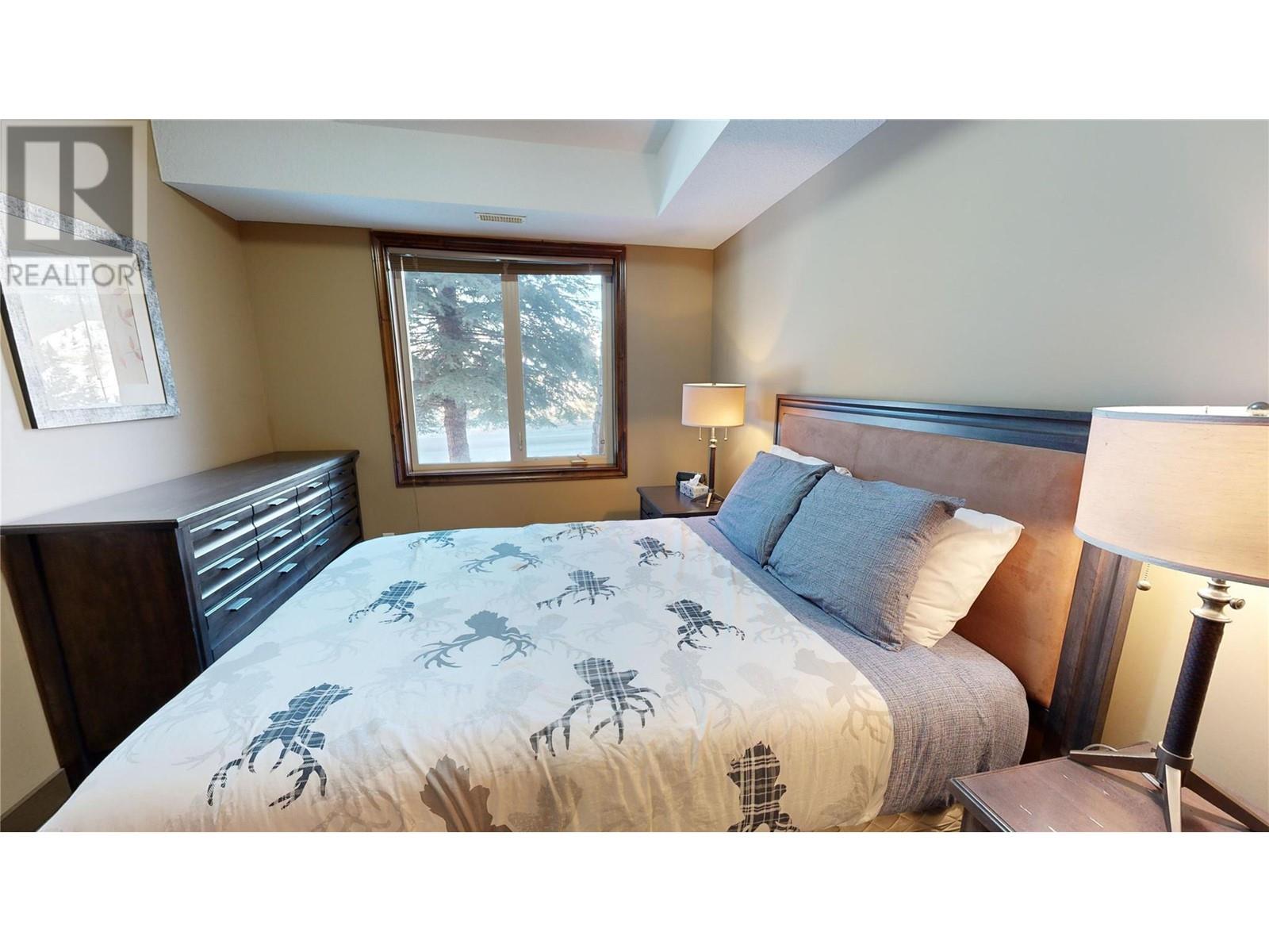 7495 Columbia Avenue Unit# 1101, Radium Hot Springs, British Columbia  V0A 1M0 - Photo 24 - 10346242