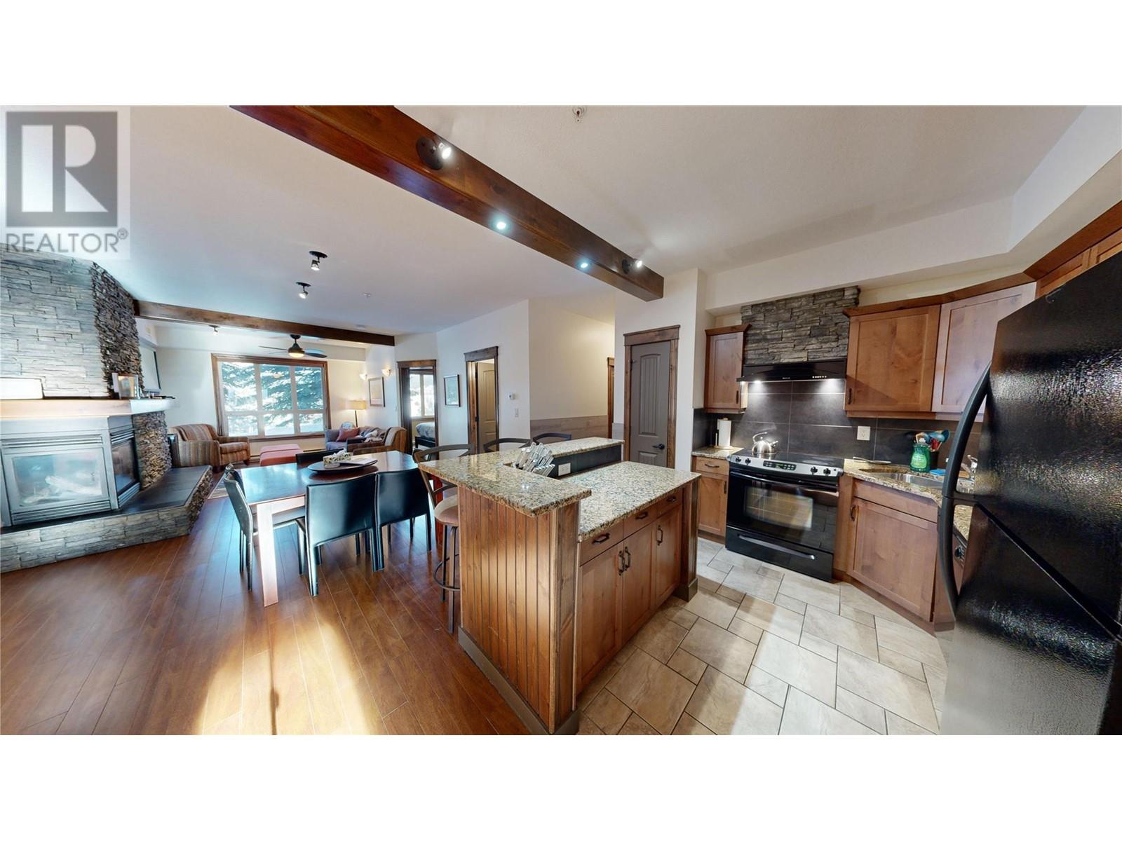 7495 Columbia Avenue Unit# 1101, Radium Hot Springs, British Columbia  V0A 1M0 - Photo 6 - 10346242