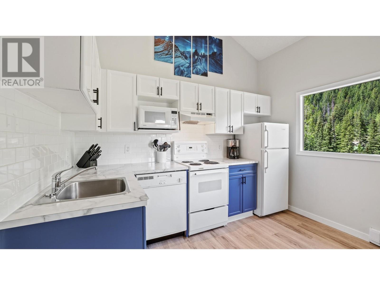 2035 Panorama Drive Unit# 237, Panorama, British Columbia  V0A 1T0 - Photo 5 - 10346258