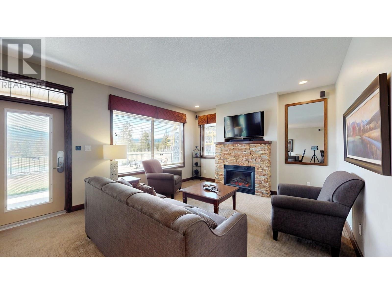 600 Bighorn Boulevard Unit# 616 D, Radium Hot Springs, British Columbia  V0A 1M0 - Photo 2 - 10346260