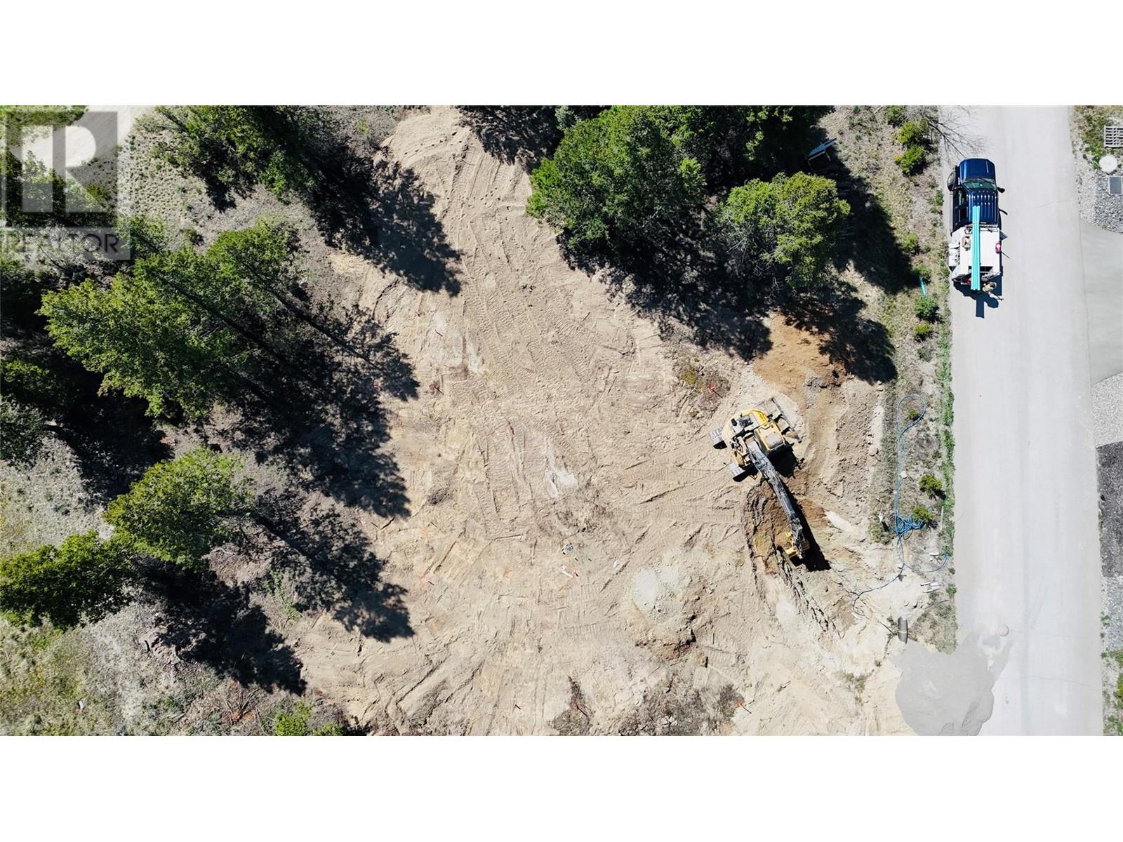 5072 Berland Bend, Windermere, British Columbia  V0A 1K3 - Photo 2 - 10346649
