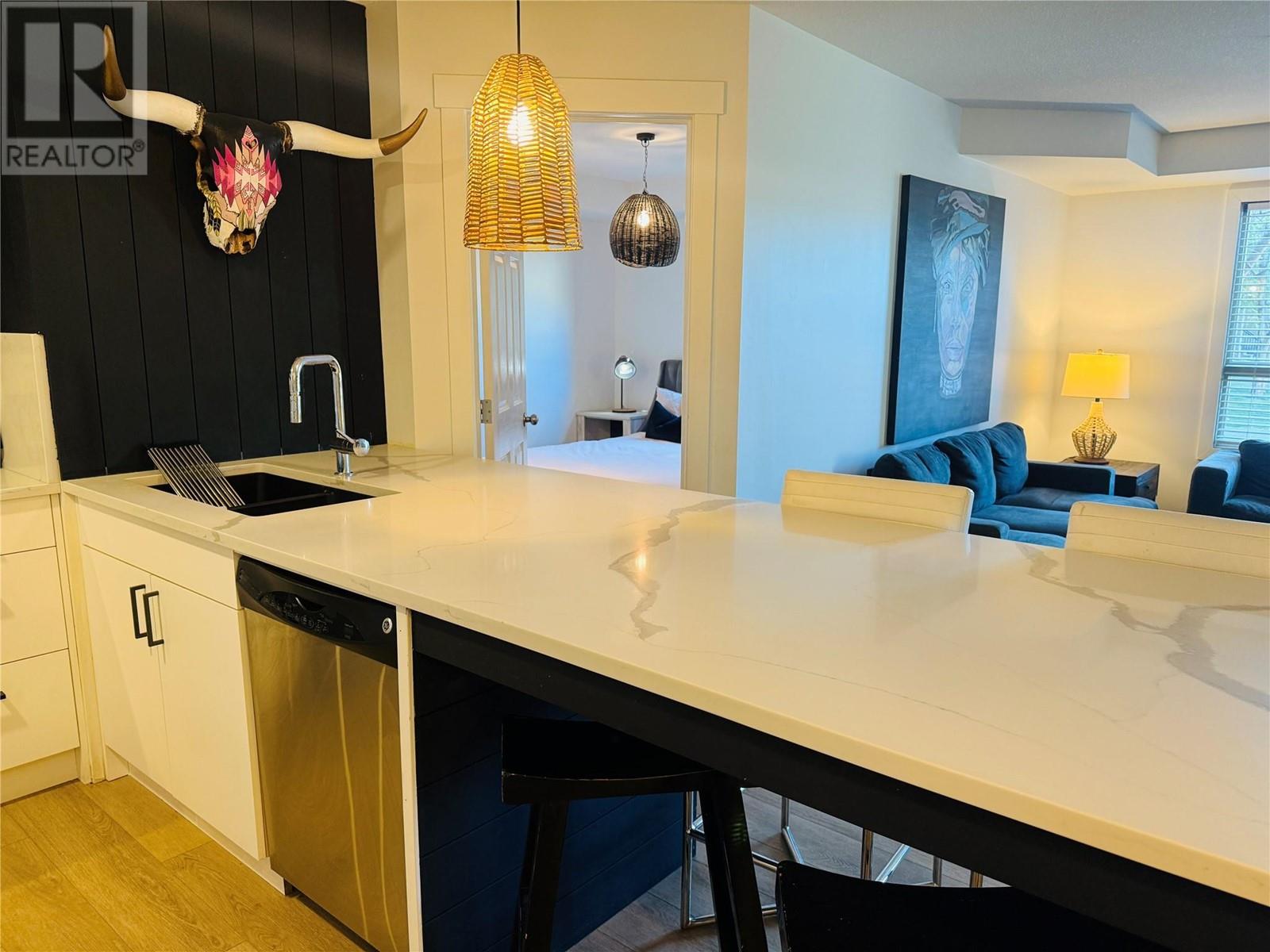 205 Third Avenue Unit# 2102, Invermere, British Columbia  V0A 1K0 - Photo 5 - 10346492