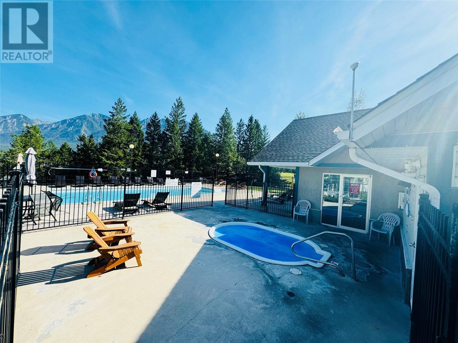 4767 Forsters Landing Unit# 312, Radium Hot Springs, British Columbia  V0A 1M0 - Photo 37 - 10346473