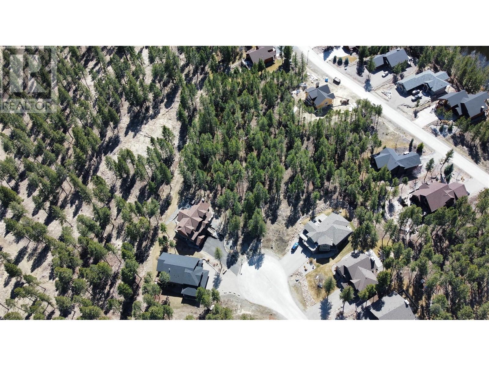 2520 Cobblestone Circle, Invermere, British Columbia  V0A 1K4 - Photo 1 - 10346767