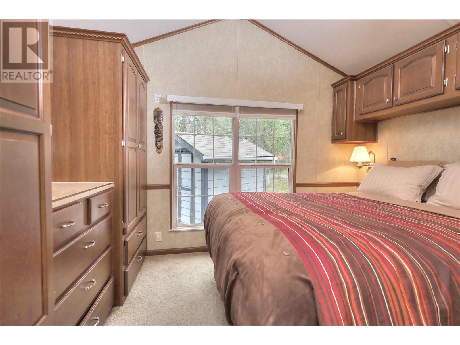 4862 Lynx Drive, Radium Hot Springs, British Columbia  V0A 1M0 - Photo 19 - 10346754