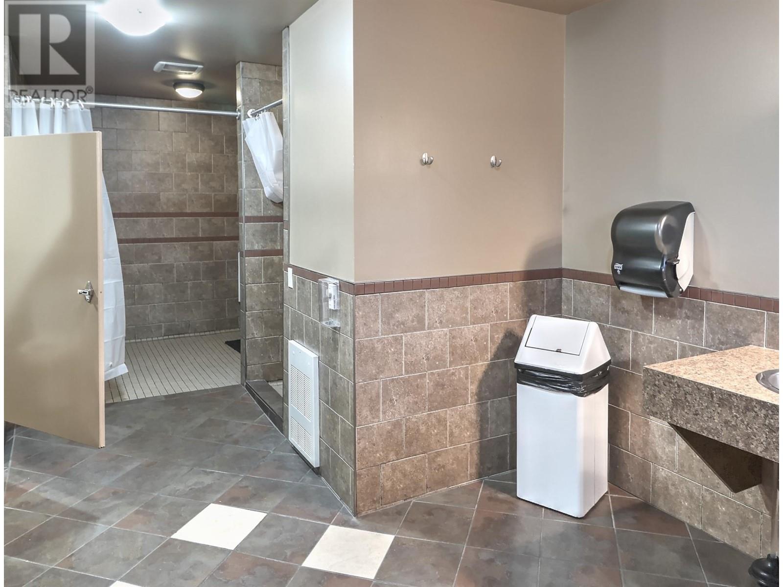 4862 Lynx Drive, Radium Hot Springs, British Columbia  V0A 1M0 - Photo 35 - 10346754