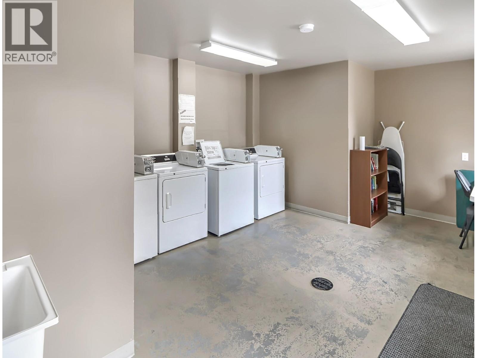 4862 Lynx Drive, Radium Hot Springs, British Columbia  V0A 1M0 - Photo 46 - 10346754