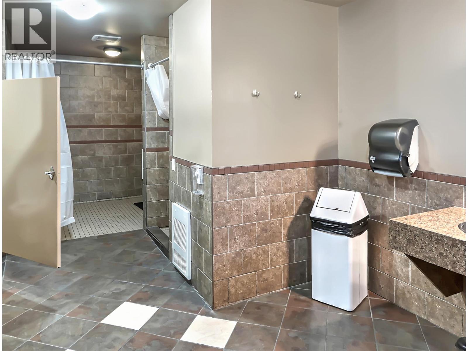 4862 Lynx Drive, Radium Hot Springs, British Columbia  V0A 1M0 - Photo 49 - 10346754