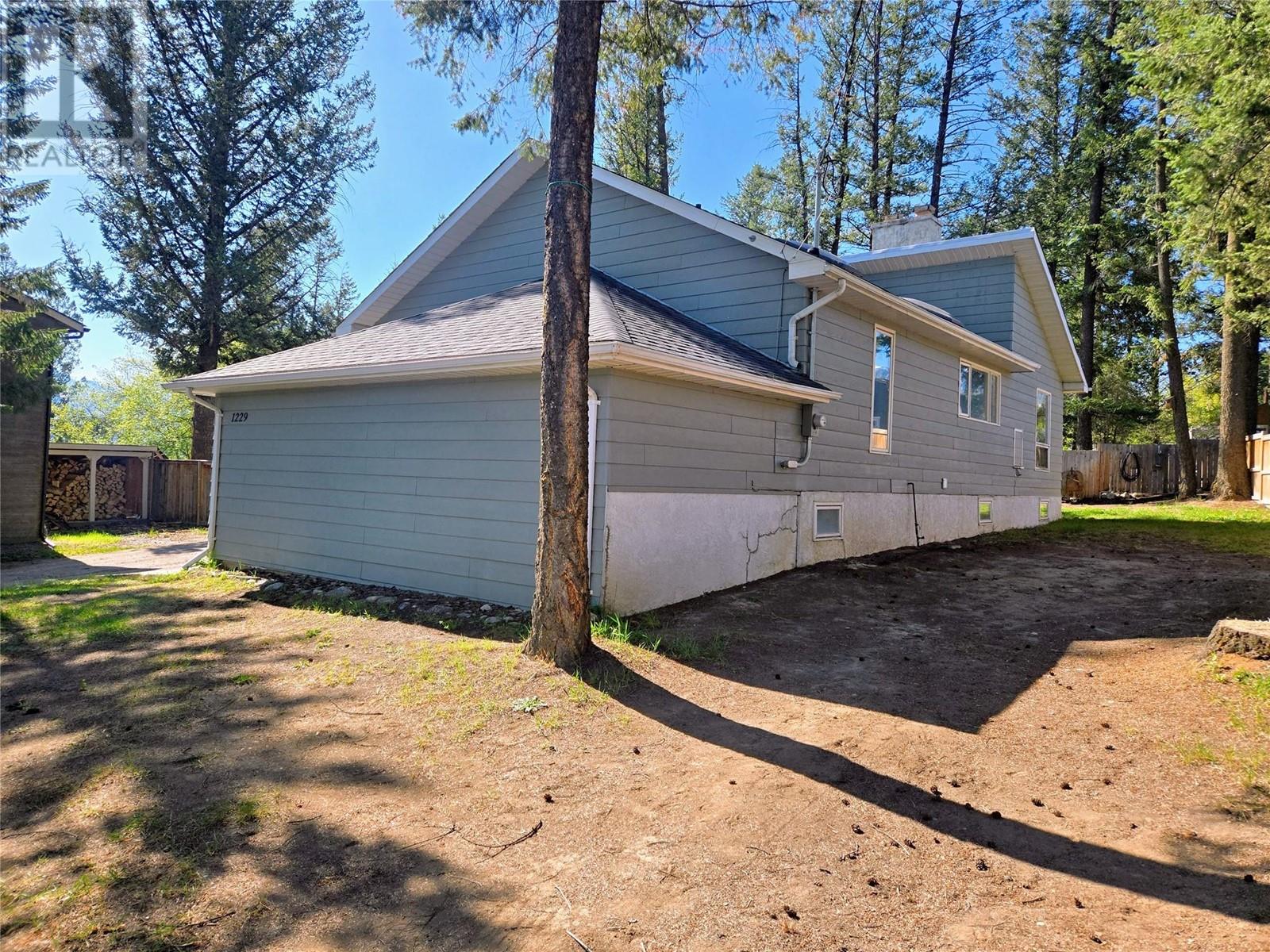 1229 13th Street, Invermere, British Columbia  V0A 1K0 - Photo 25 - 10346823