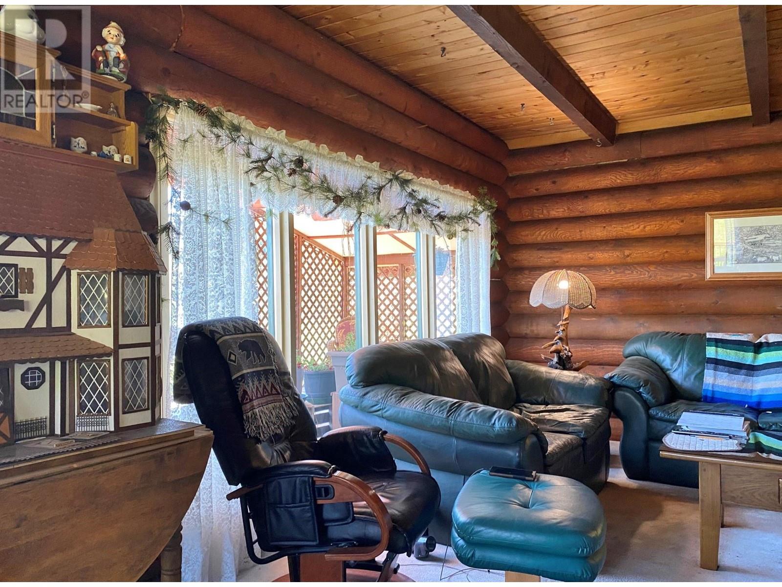 3975 Hardy Mountain Road, Grand Forks, British Columbia  V0A 1H2 - Photo 5 - 10346721