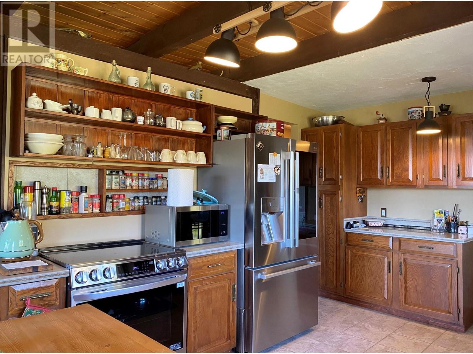3975 Hardy Mountain Road, Grand Forks, British Columbia  V0A 1H2 - Photo 9 - 10346721