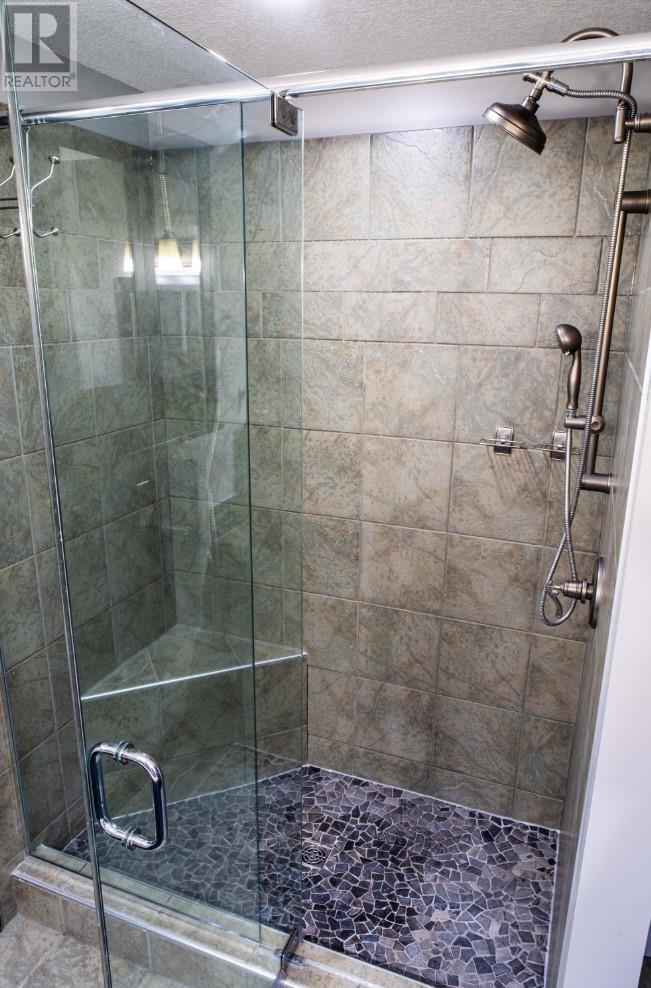 960 Copper Point Way, Invermere, British Columbia  V0A 1K3 - Photo 25 - 10347718