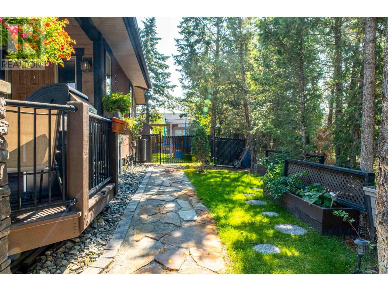 960 Copper Point Way, Invermere, British Columbia  V0A 1K3 - Photo 51 - 10347718