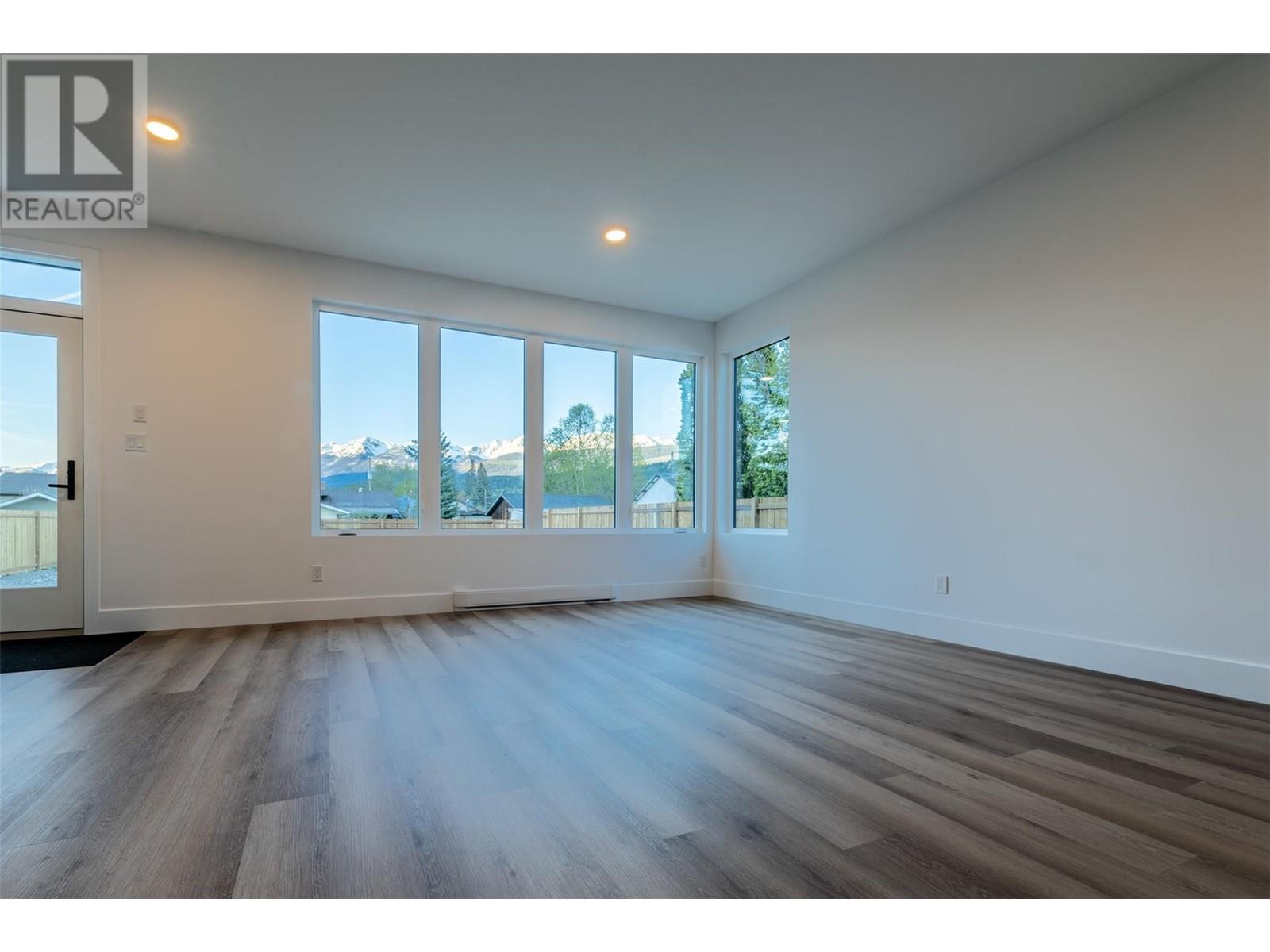 804 9th Street S, Golden, British Columbia  V0A 1H0 - Photo 17 - 10347663