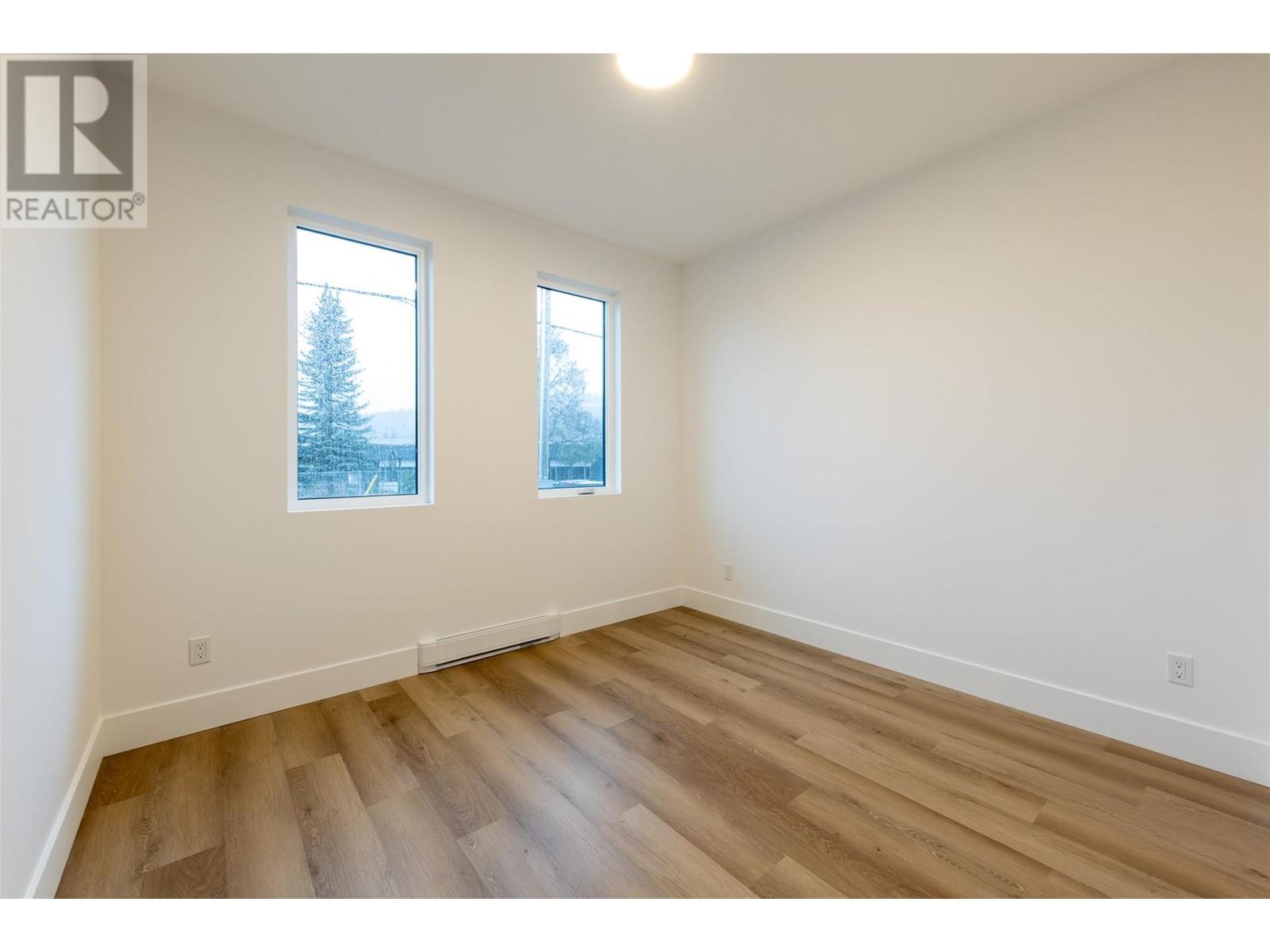 804 9th Street S, Golden, British Columbia  V0A 1H0 - Photo 34 - 10347663