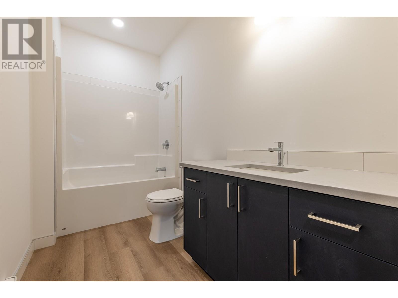 804 9th Street S, Golden, British Columbia  V0A 1H0 - Photo 35 - 10347663