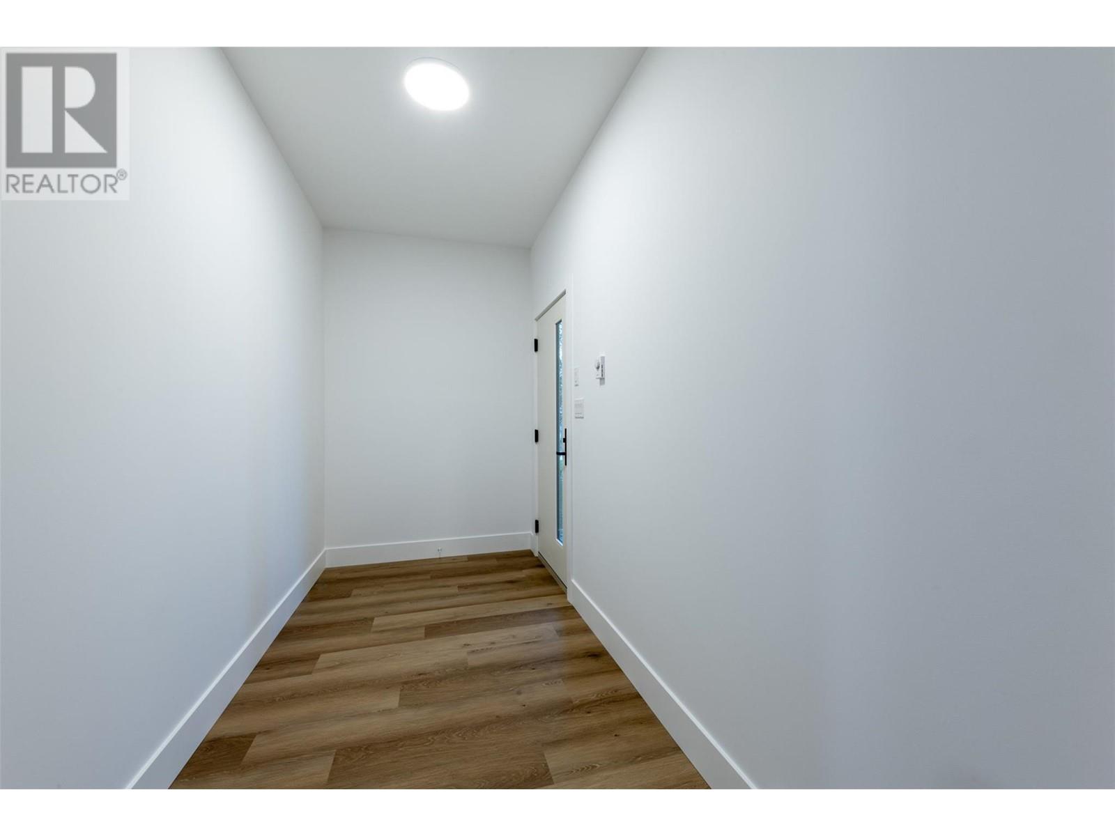 804 9th Street S, Golden, British Columbia  V0A 1H0 - Photo 36 - 10347663