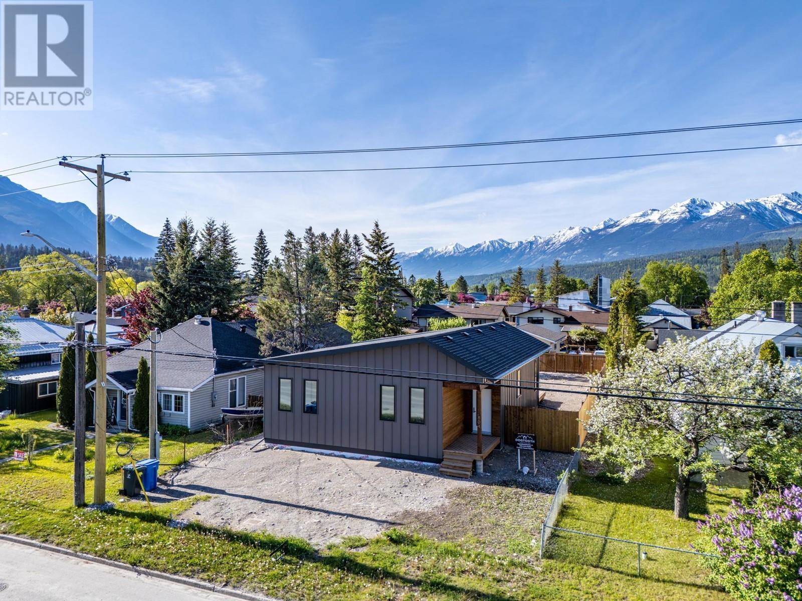804 9th Street S, Golden, British Columbia  V0A 1H0 - Photo 48 - 10347663