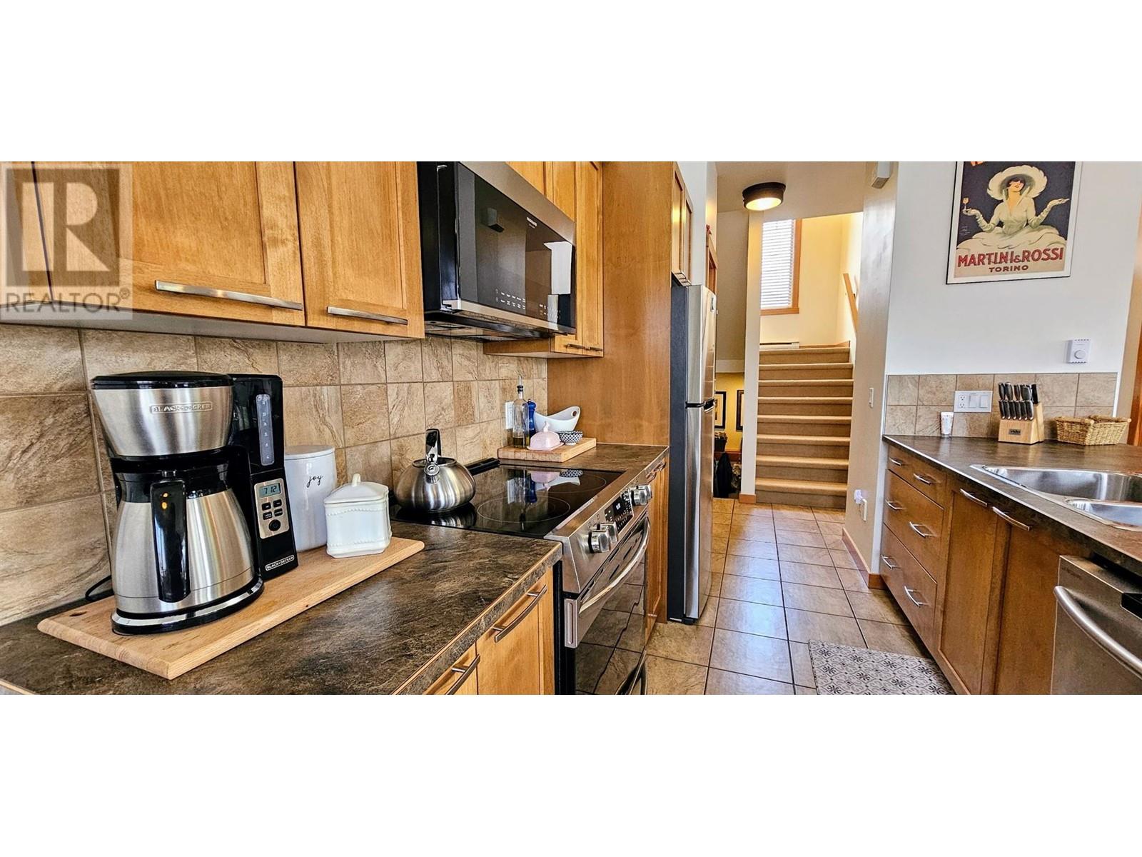 906 6th Avenue Unit# 1, Invermere, British Columbia  V0A 1K0 - Photo 9 - 10347806