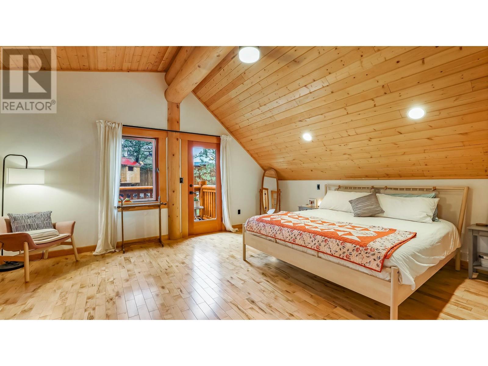 1602 11th Avenue, Invermere, British Columbia  V0A 1K4 - Photo 22 - 10347577