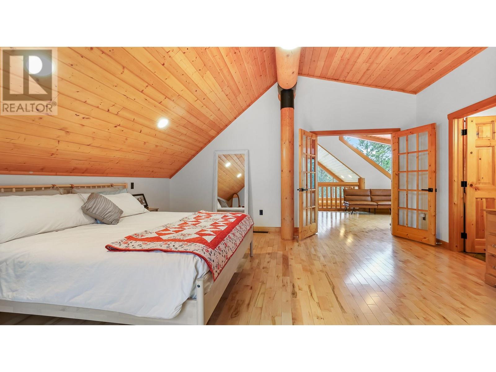 1602 11th Avenue, Invermere, British Columbia  V0A 1K4 - Photo 27 - 10347577