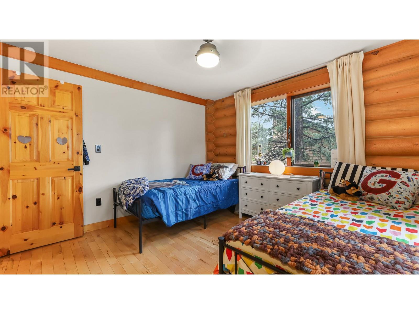 1602 11th Avenue, Invermere, British Columbia  V0A 1K4 - Photo 29 - 10347577
