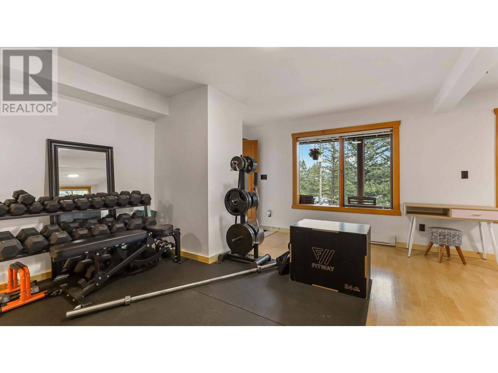 1602 11th Avenue, Invermere, British Columbia  V0A 1K4 - Photo 35 - 10347577