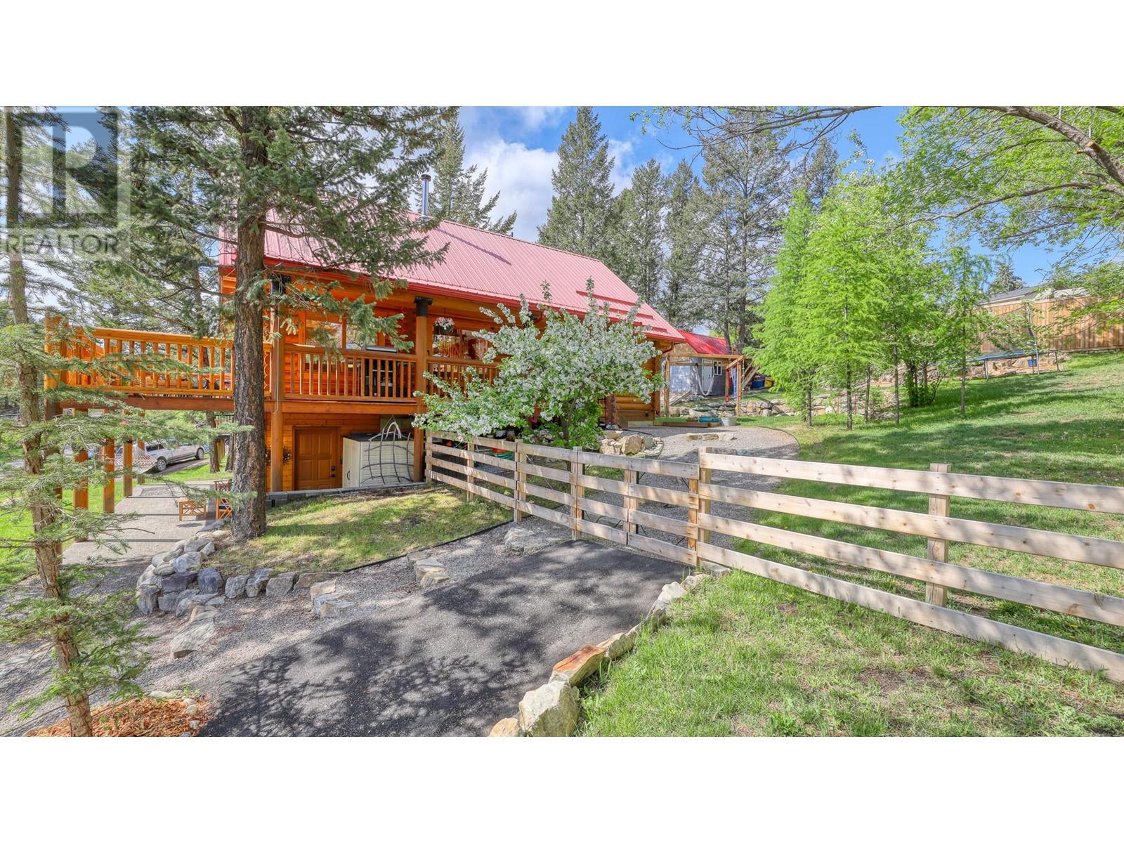 1602 11th Avenue, Invermere, British Columbia  V0A 1K4 - Photo 44 - 10347577