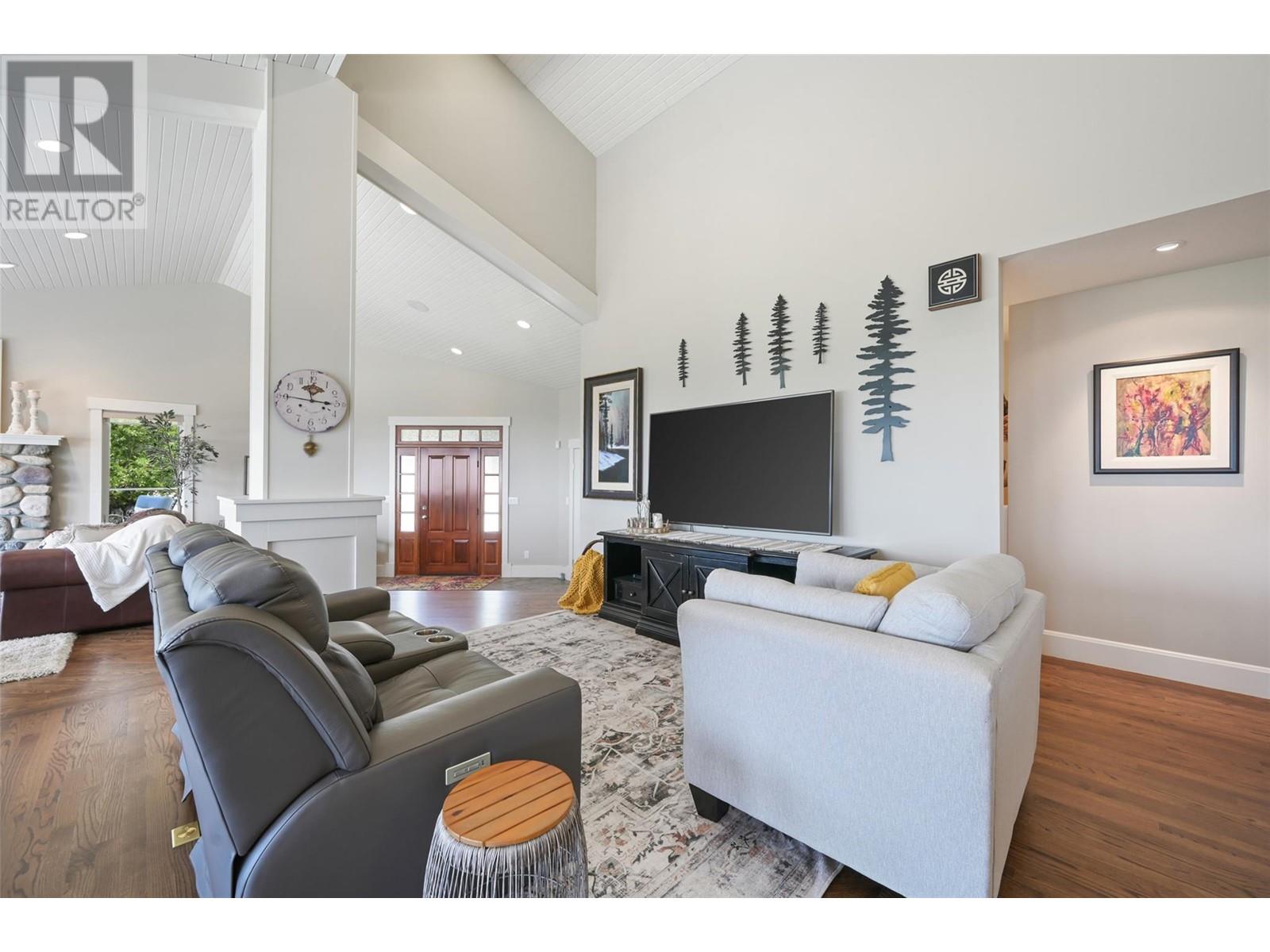 9520 Juniper Heights Road, Invermere, British Columbia  V0A 1K2 - Photo 12 - 10347863