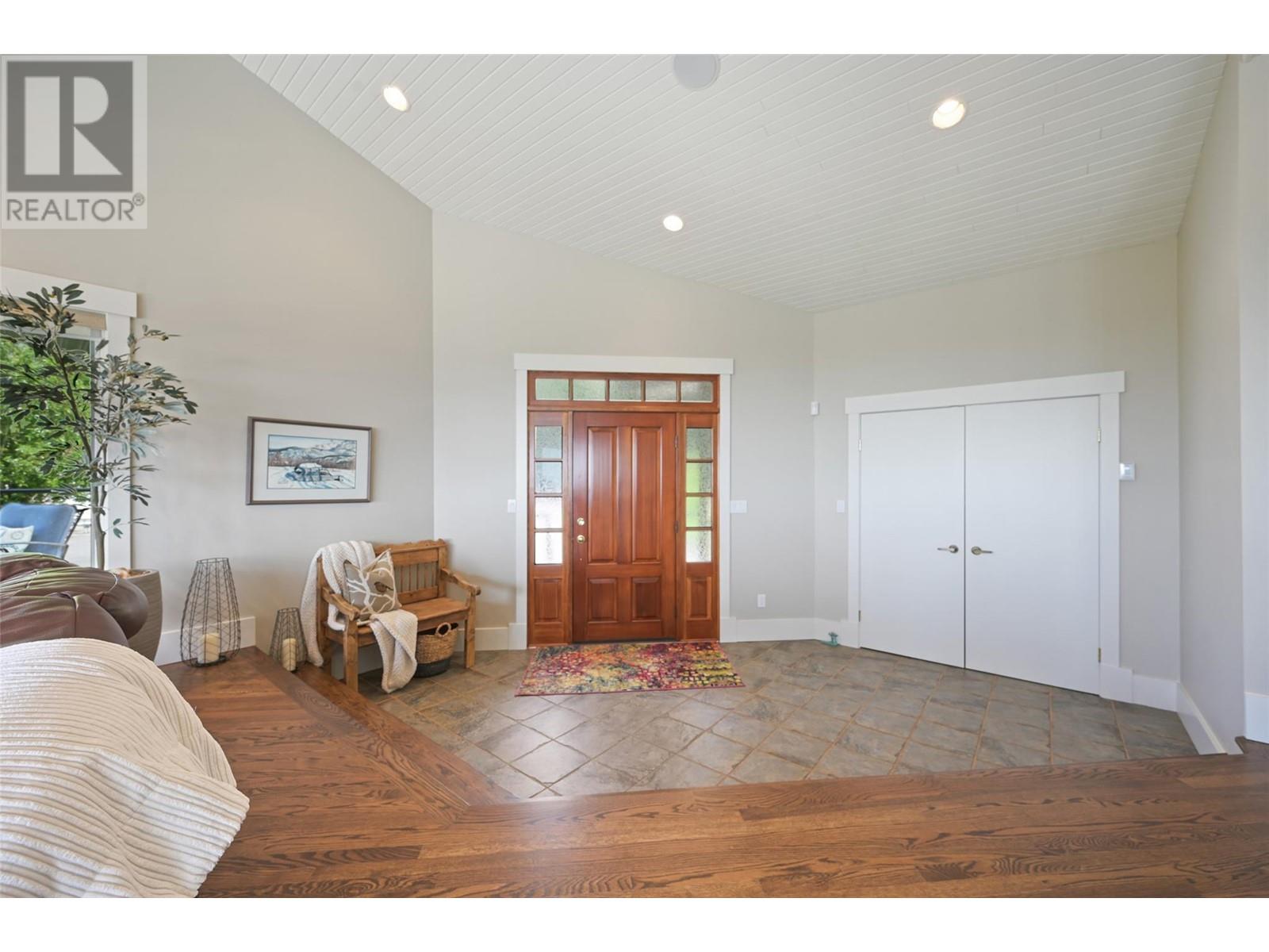 9520 Juniper Heights Road, Invermere, British Columbia  V0A 1K2 - Photo 4 - 10347863