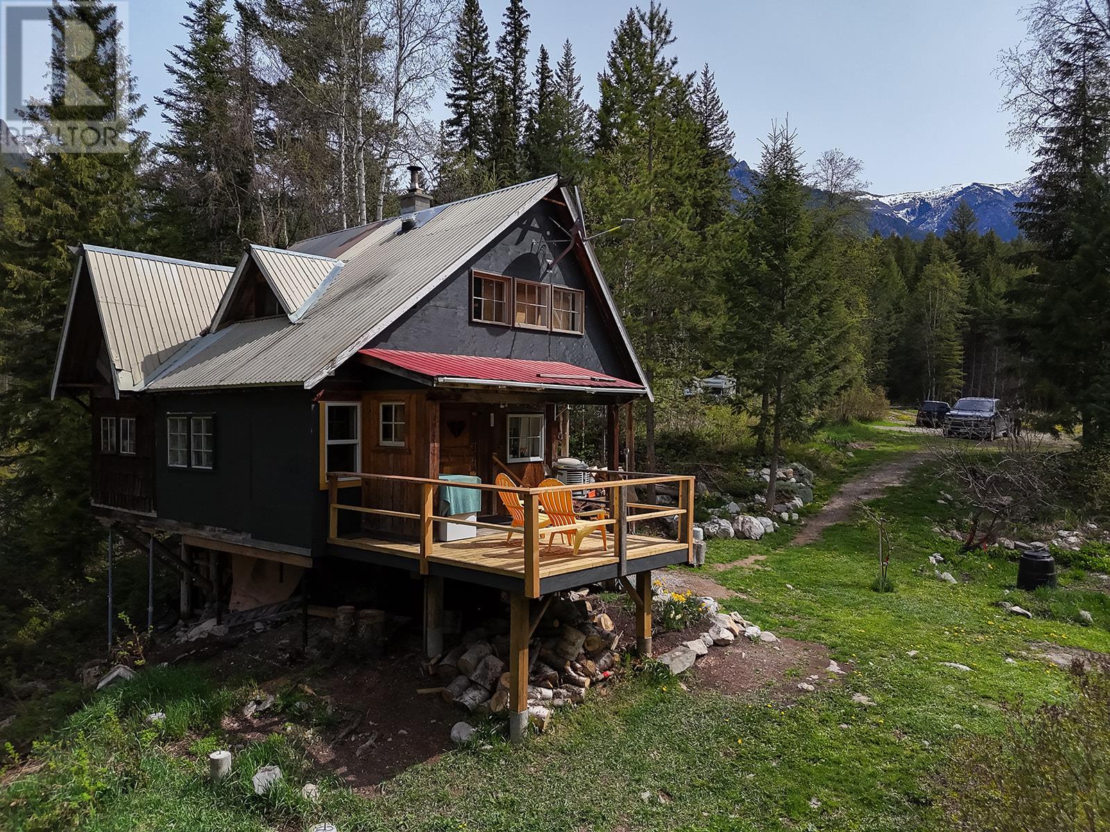 2322 Campbell Road Unit# 1, 2 & 3, Golden, British Columbia  V0A 1H7 - Photo 34 - 10348162