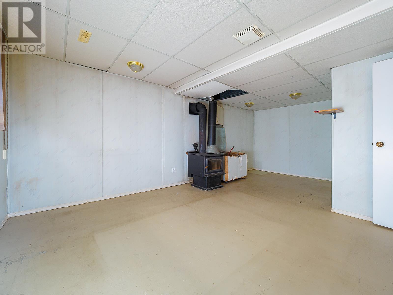 710 8th Street, Golden, British Columbia  V0A 1H0 - Photo 19 - 10348325