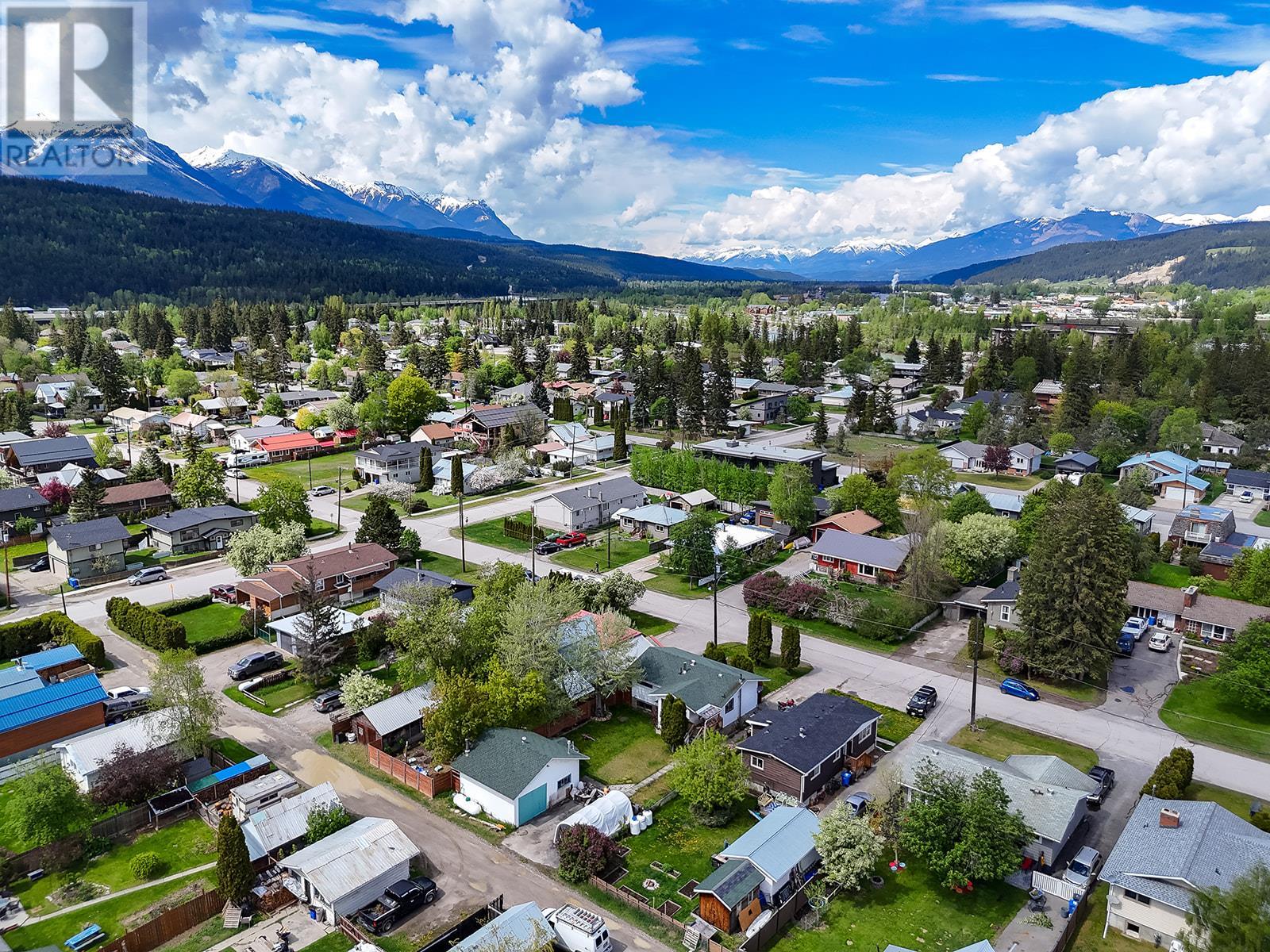 710 8th Street, Golden, British Columbia  V0A 1H0 - Photo 29 - 10348325