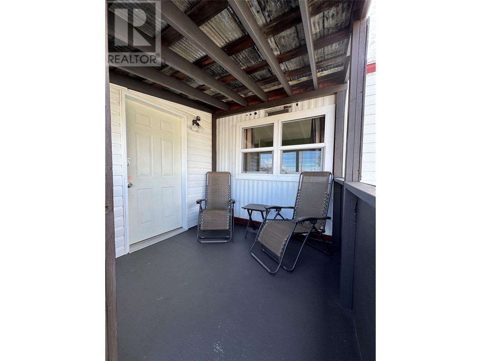 1117 10th Avenue N Unit# 15, Golden, British Columbia  V0A 1H2 - Photo 3 - 10348339