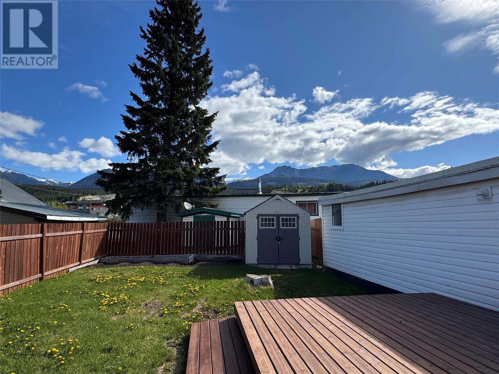 1117 10th Avenue N Unit# 15, Golden, British Columbia  V0A 1H2 - Photo 4 - 10348339