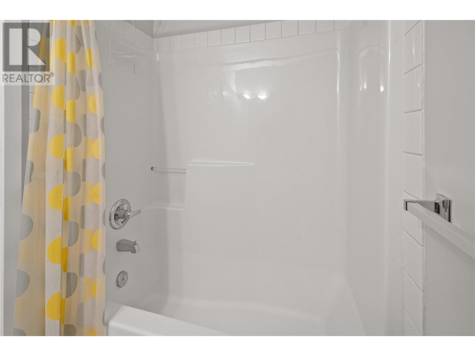 200 Black Forest Trail Unit# 206, Invermere, British Columbia  V0A 1K2 - Photo 18 - 10347796