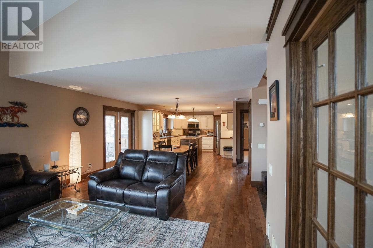 640 Upper Lakeview Road Unit# 29, Invermere, British Columbia  V0A 1K3 - Photo 11 - 10348469