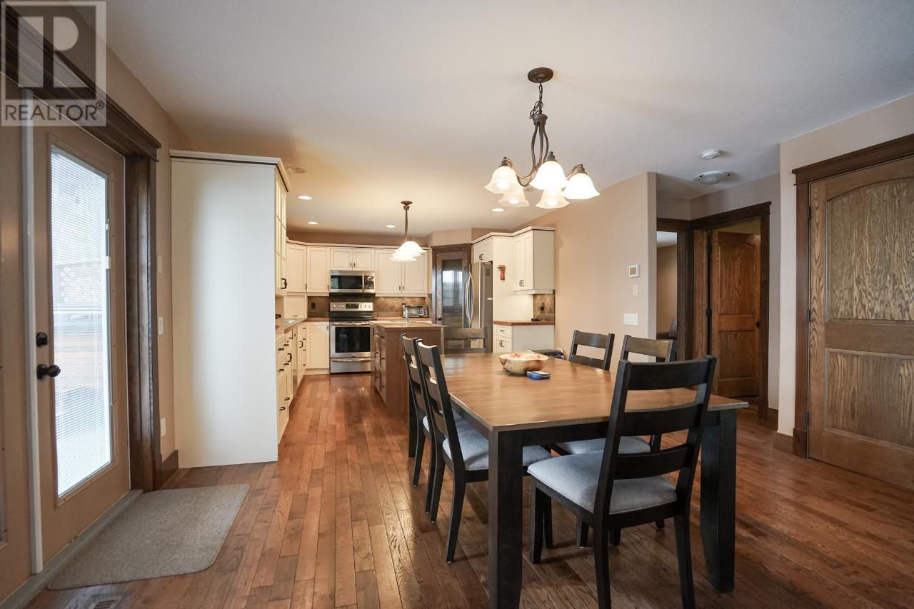 640 Upper Lakeview Road Unit# 29, Invermere, British Columbia  V0A 1K3 - Photo 13 - 10348469