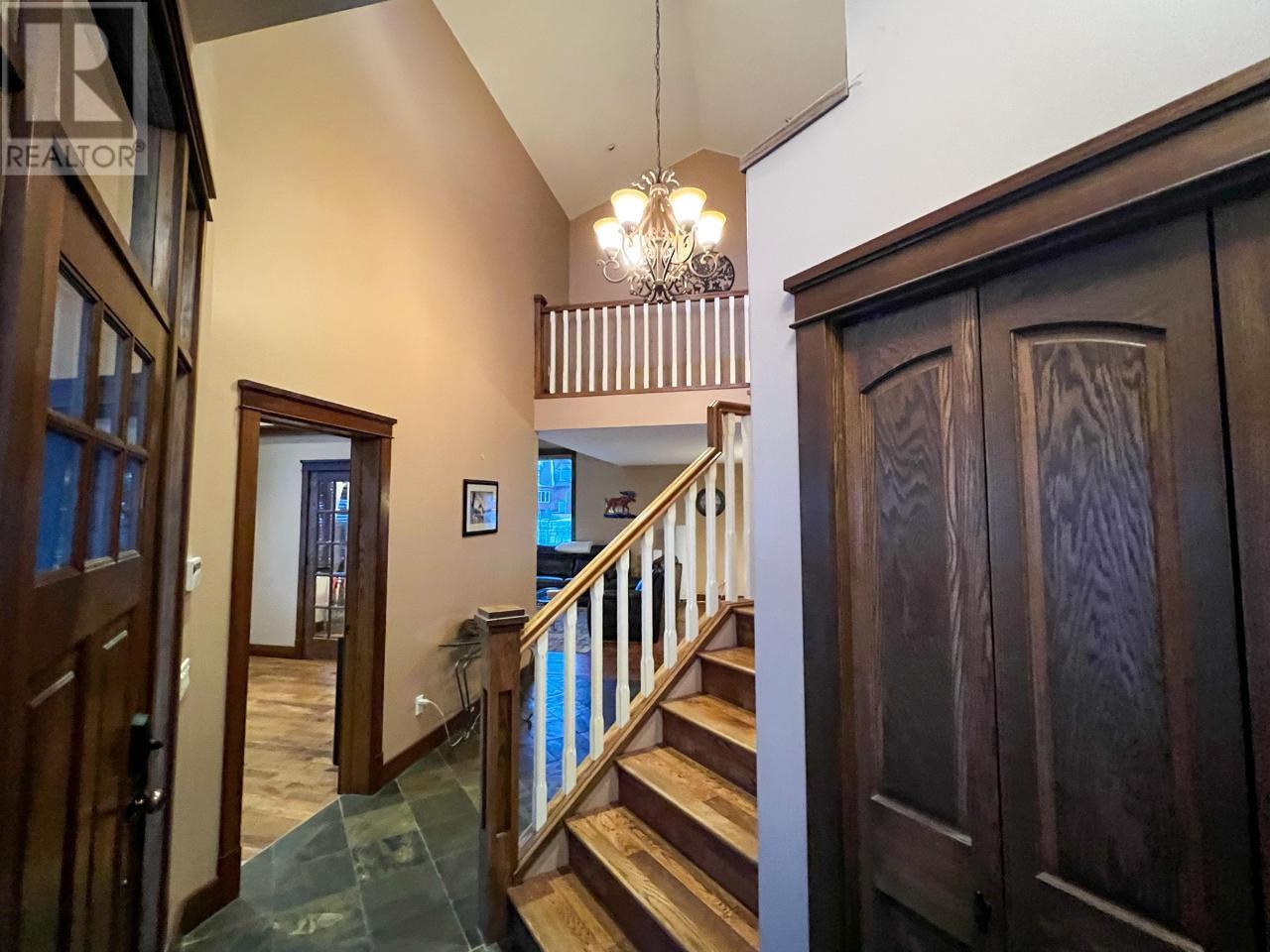 640 Upper Lakeview Road Unit# 29, Invermere, British Columbia  V0A 1K3 - Photo 3 - 10348469