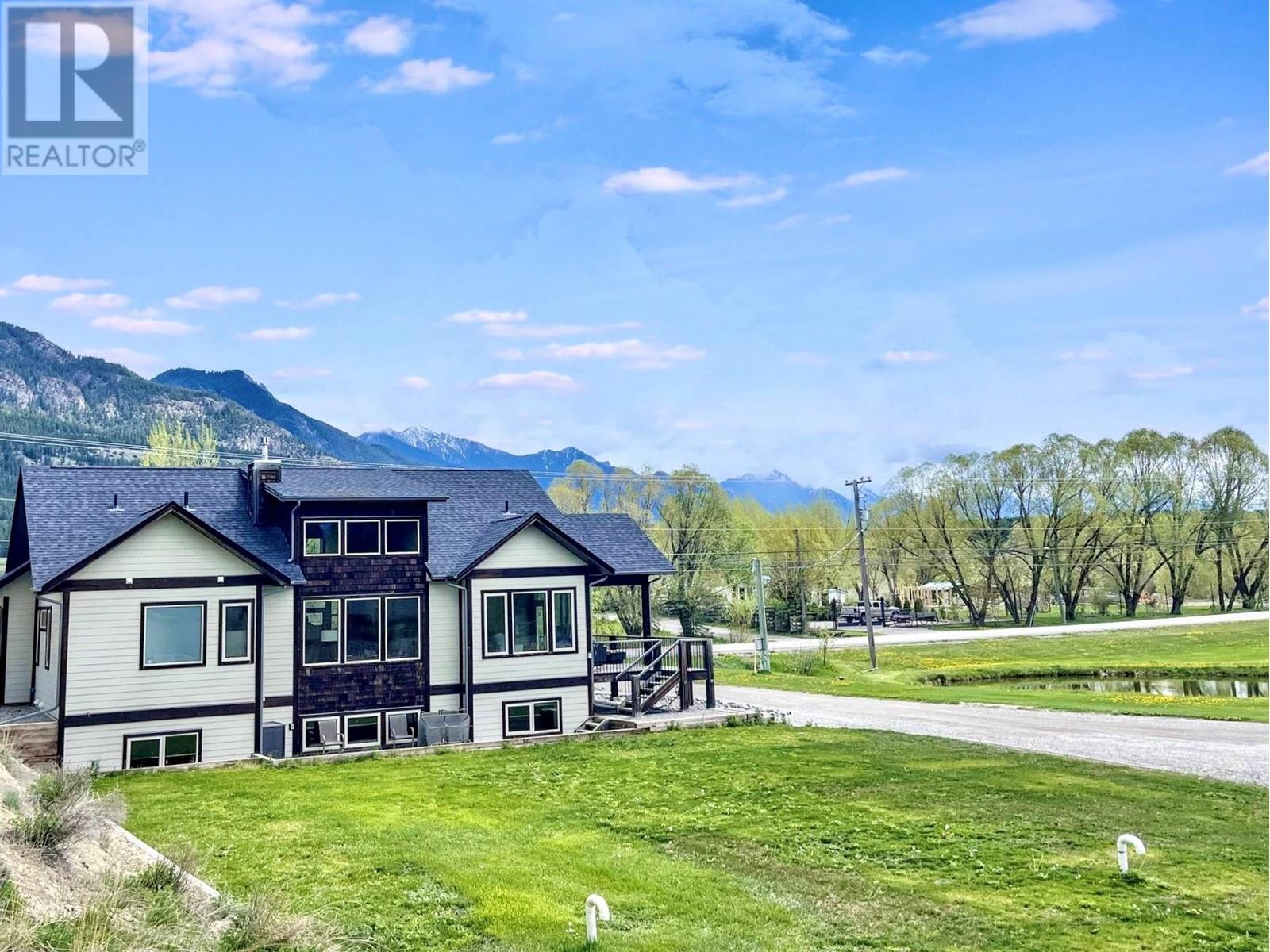 1037 Swansea Road, Invermere, British Columbia  V0A 1K3 - Photo 51 - 10348484