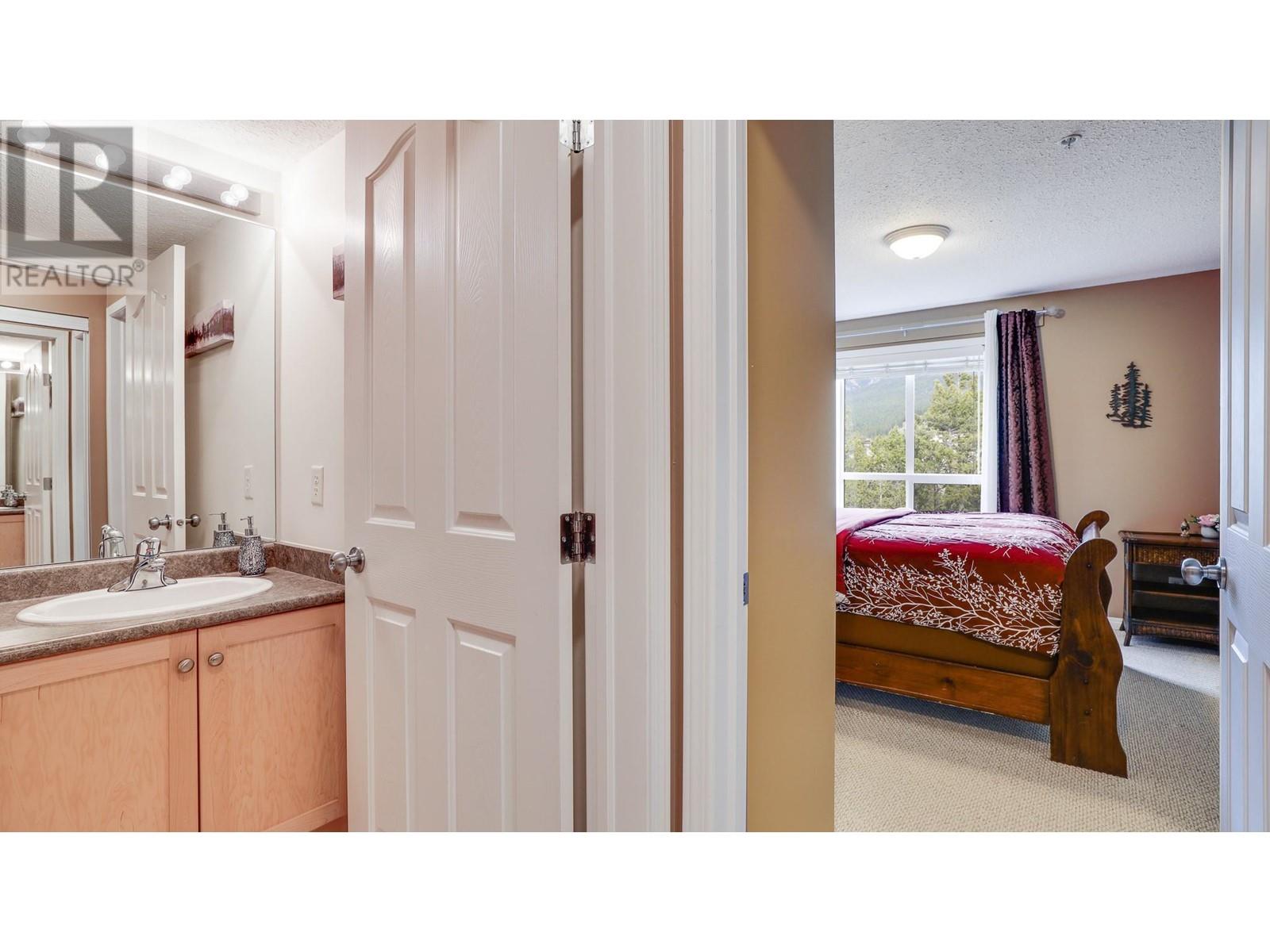 4769 Forsters Landing Road Unit# 208, Radium Hot Springs, British Columbia  V0A 1M0 - Photo 18 - 10348561