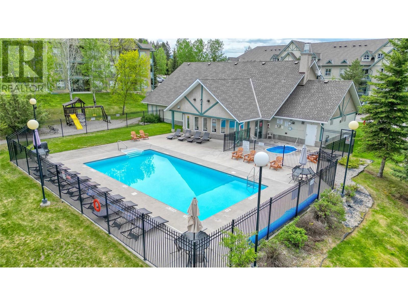 4769 Forsters Landing Road Unit# 208, Radium Hot Springs, British Columbia  V0A 1M0 - Photo 2 - 10348561