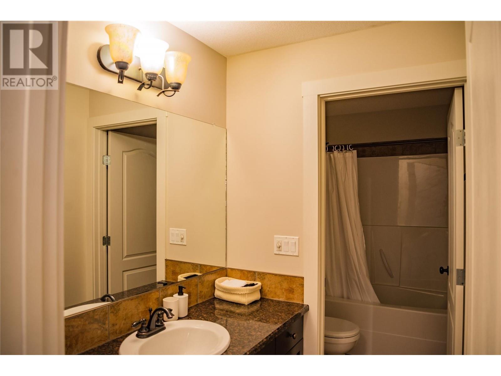 7337 Prospector Avenue Unit# 601, Radium Hot Springs, British Columbia  V0A 1M0 - Photo 22 - 10348810