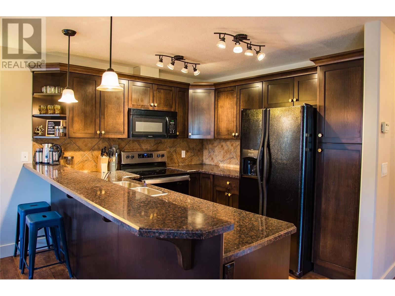 7337 Prospector Avenue Unit# 601, Radium Hot Springs, British Columbia  V0A 1M0 - Photo 5 - 10348810