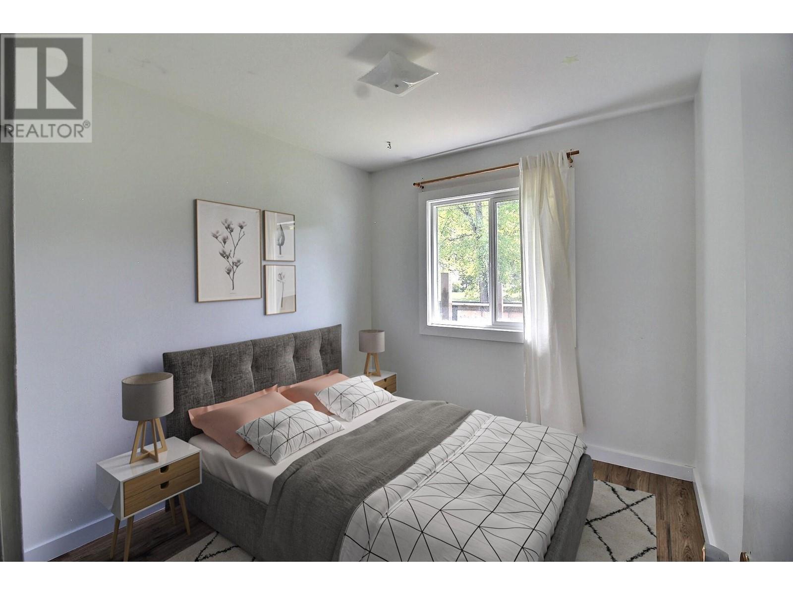 1235 Alexander Drive W, Golden, British Columbia  V0A 1H0 - Photo 8 - 10348947