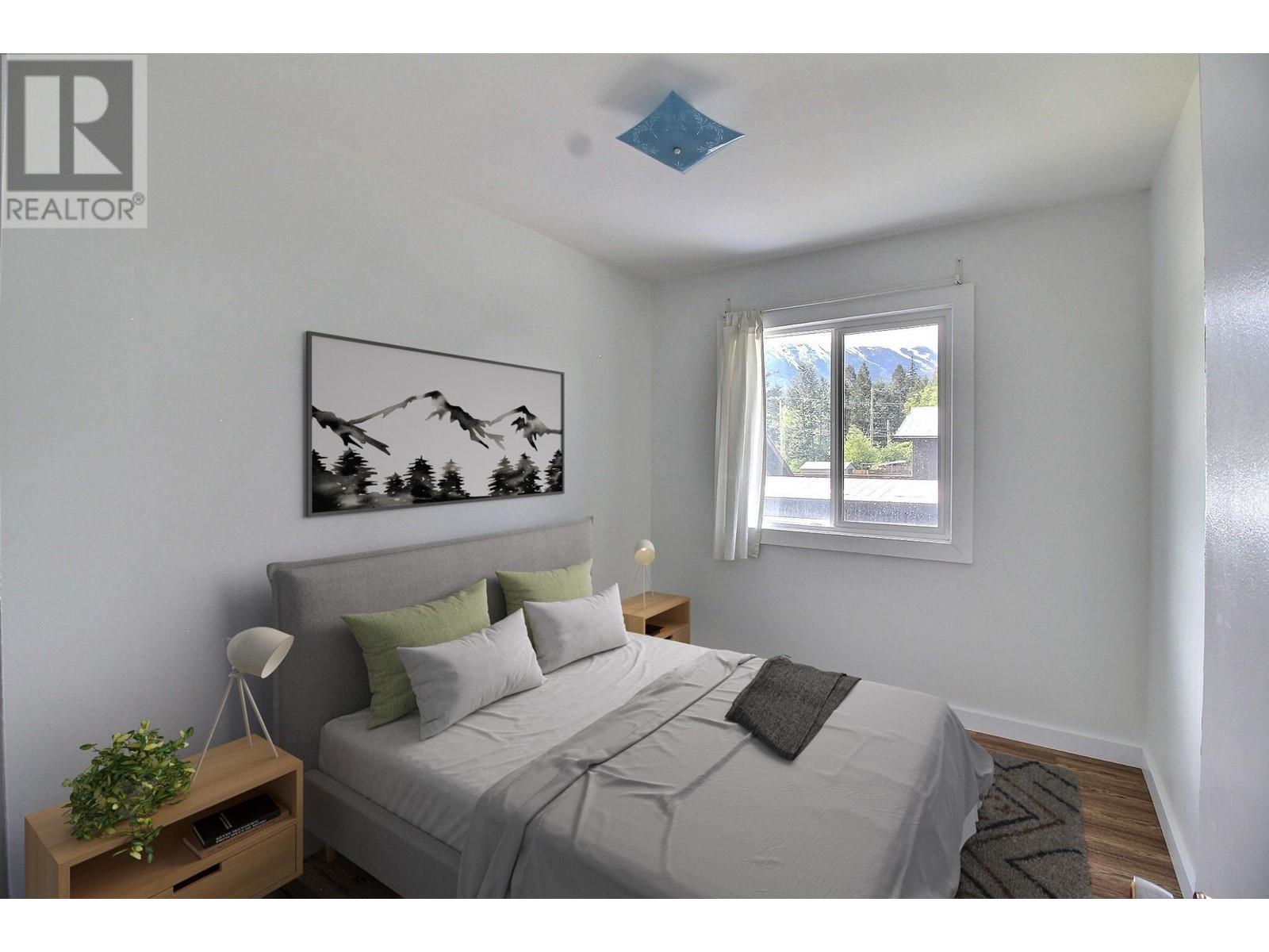 1235 Alexander Drive W, Golden, British Columbia  V0A 1H0 - Photo 9 - 10348947