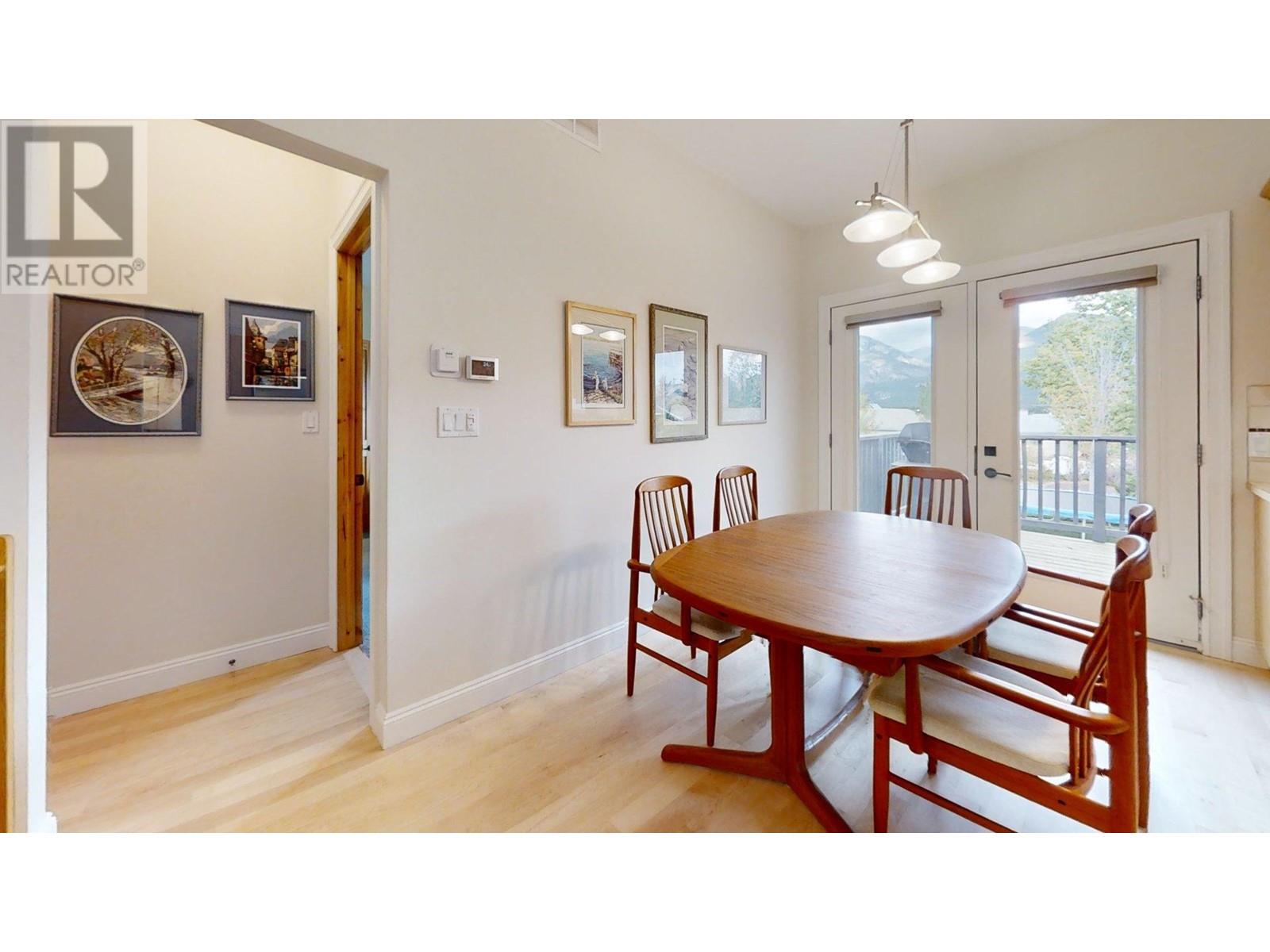 901 12th Ave Avenue, Invermere, British Columbia  V0A 1K0 - Photo 12 - 10349120