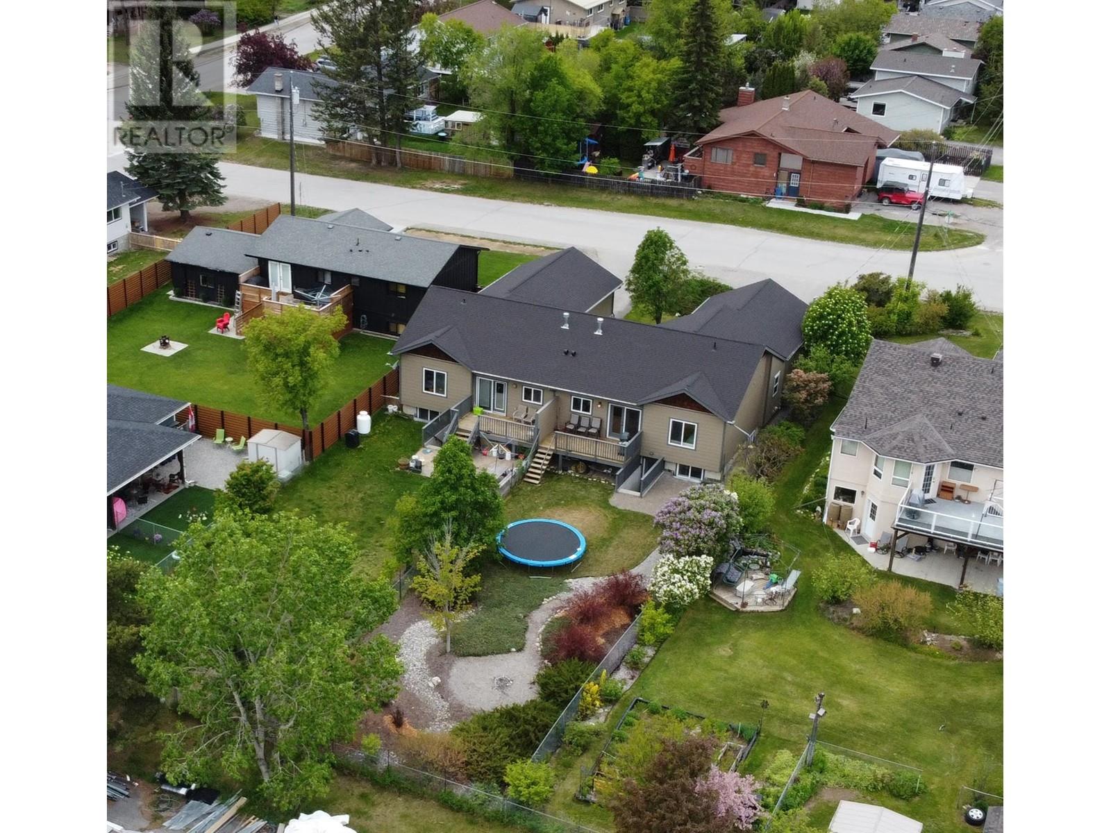 901 12th Ave Avenue, Invermere, British Columbia  V0A 1K0 - Photo 5 - 10349120