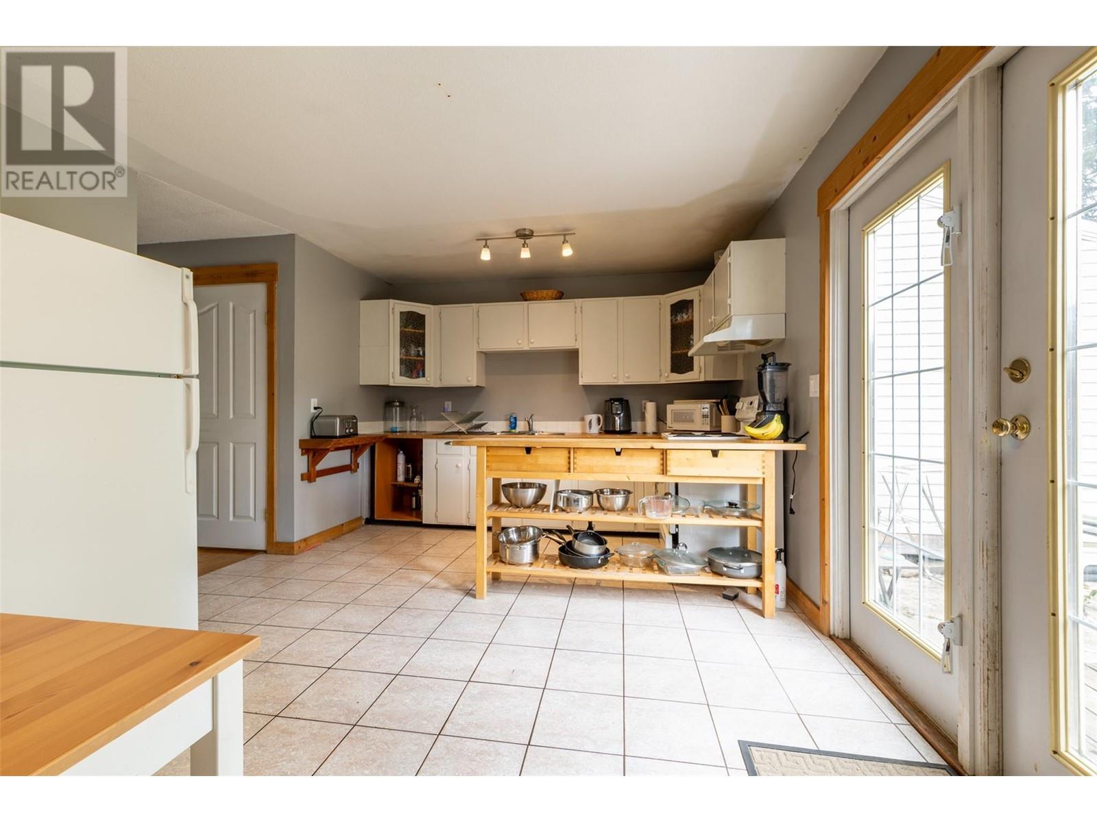 400 5th Avenue N Unit# 16, Golden, British Columbia  V0A 1H0 - Photo 10 - 10349098